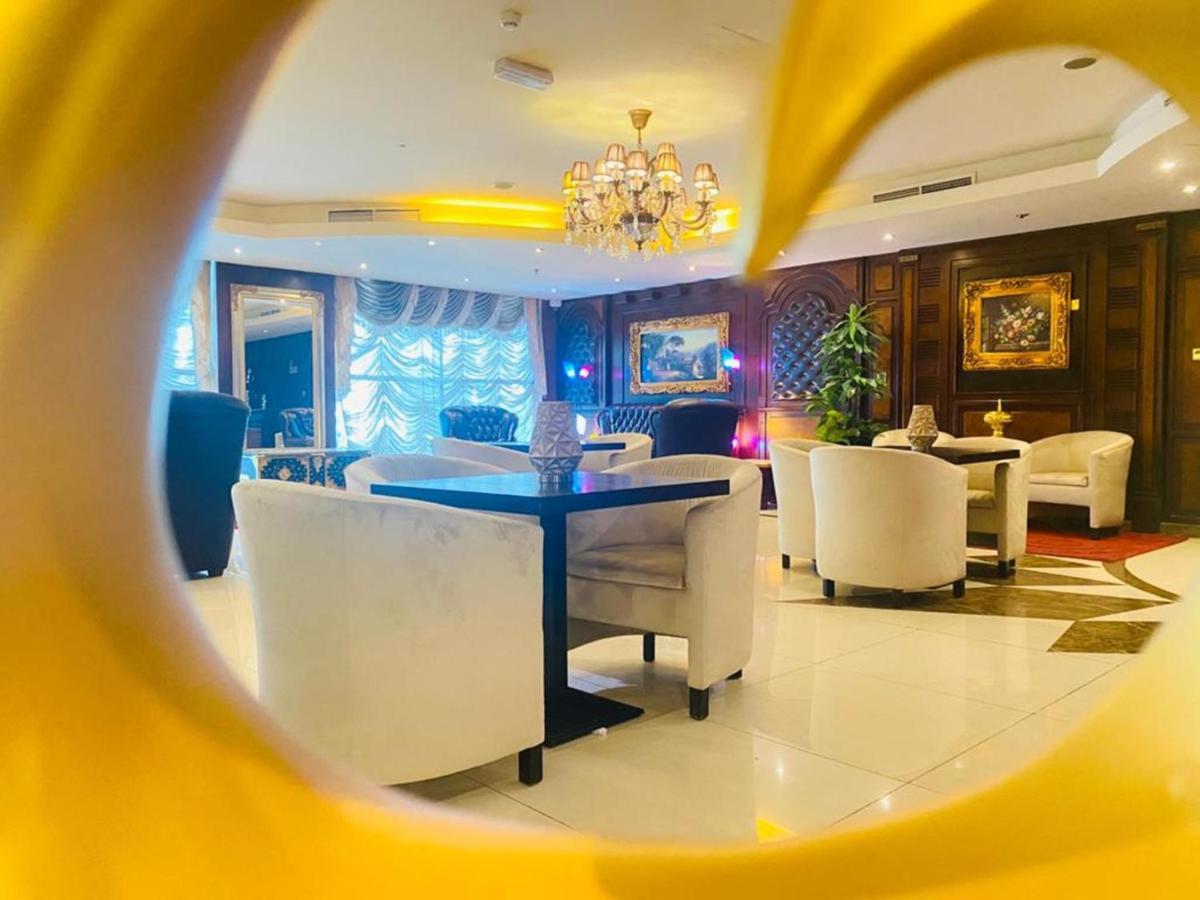 Tourist Hotel Doha Eksteriør bilde
