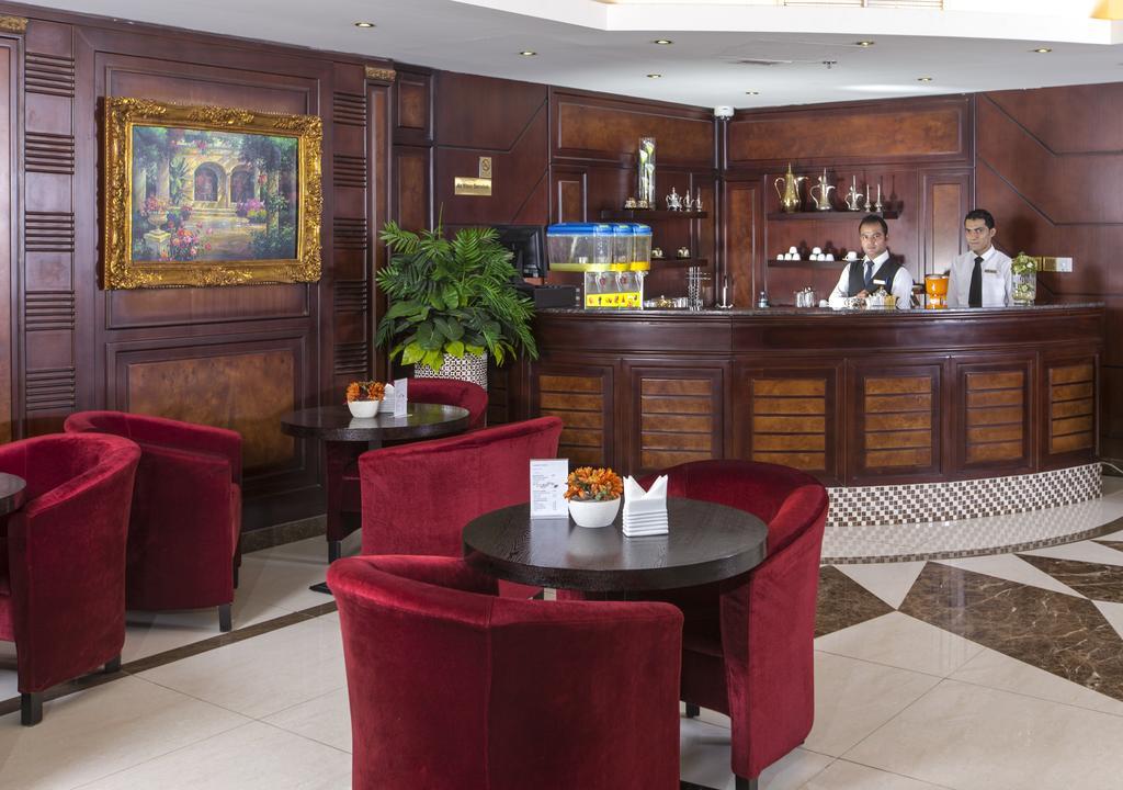 Tourist Hotel Doha Eksteriør bilde
