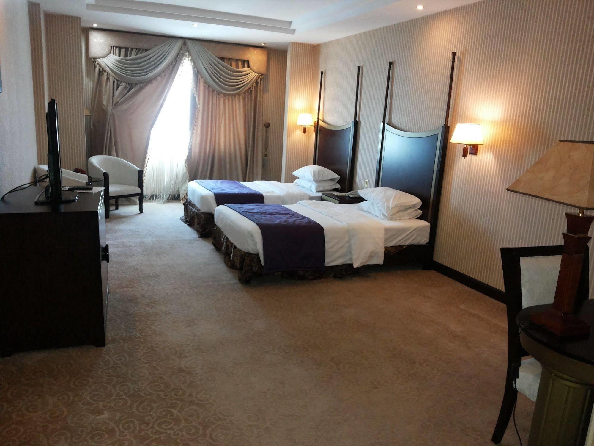 Tourist Hotel Doha Eksteriør bilde